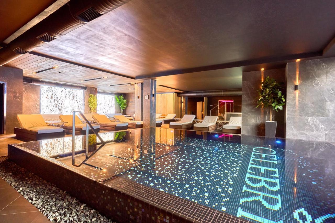 Twins Hotel & Spa Bukovel Dış mekan fotoğraf